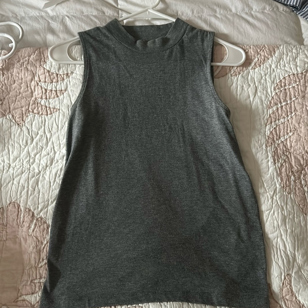 Madewell Gray Sleeveless Top
